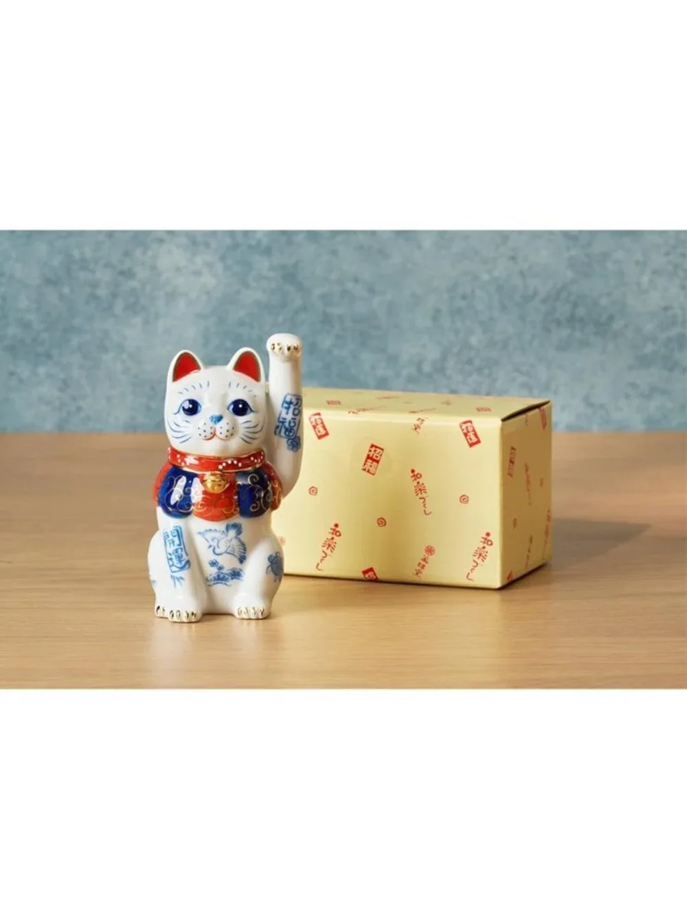 Lucky Cat Figurine - 5.6